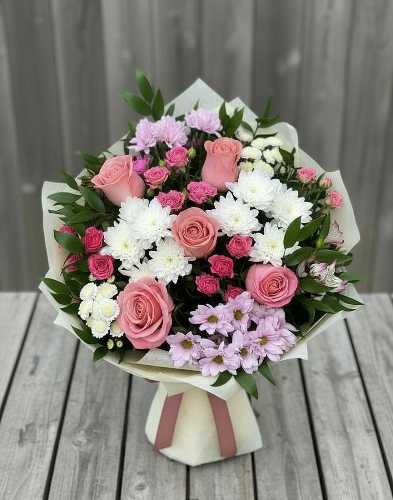 Букет цветов из: Альстромерии, Гвоздики, Розы и Хризантемы в Никологоры