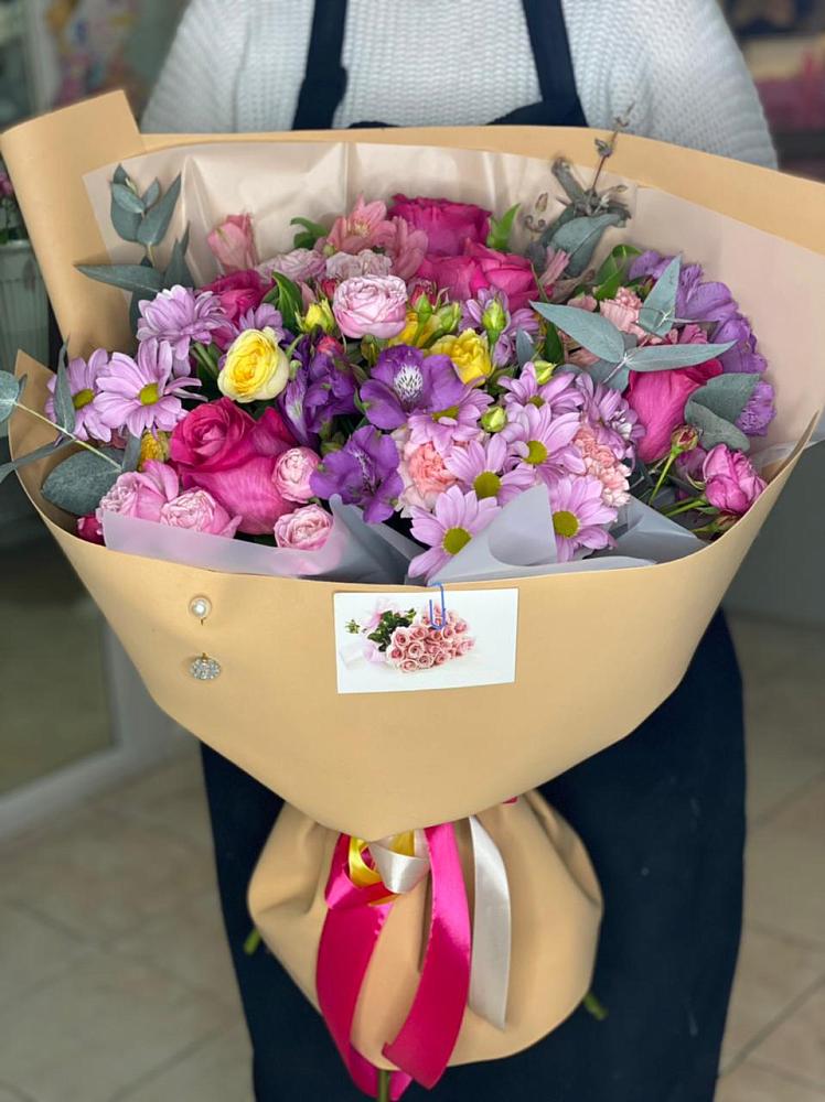 Букет цветов из: Хризантемы, Гвоздики и Альстромерии в Никологоры