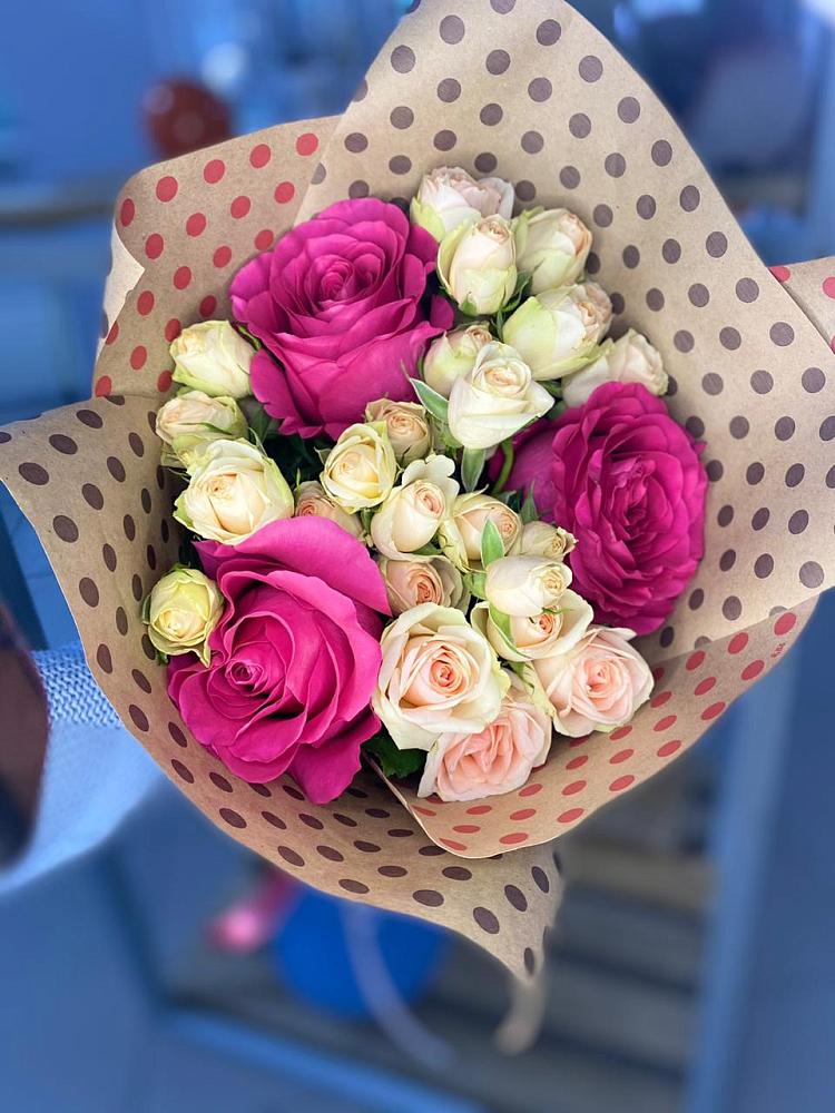 Букет цветов из: Розы в Никологоры