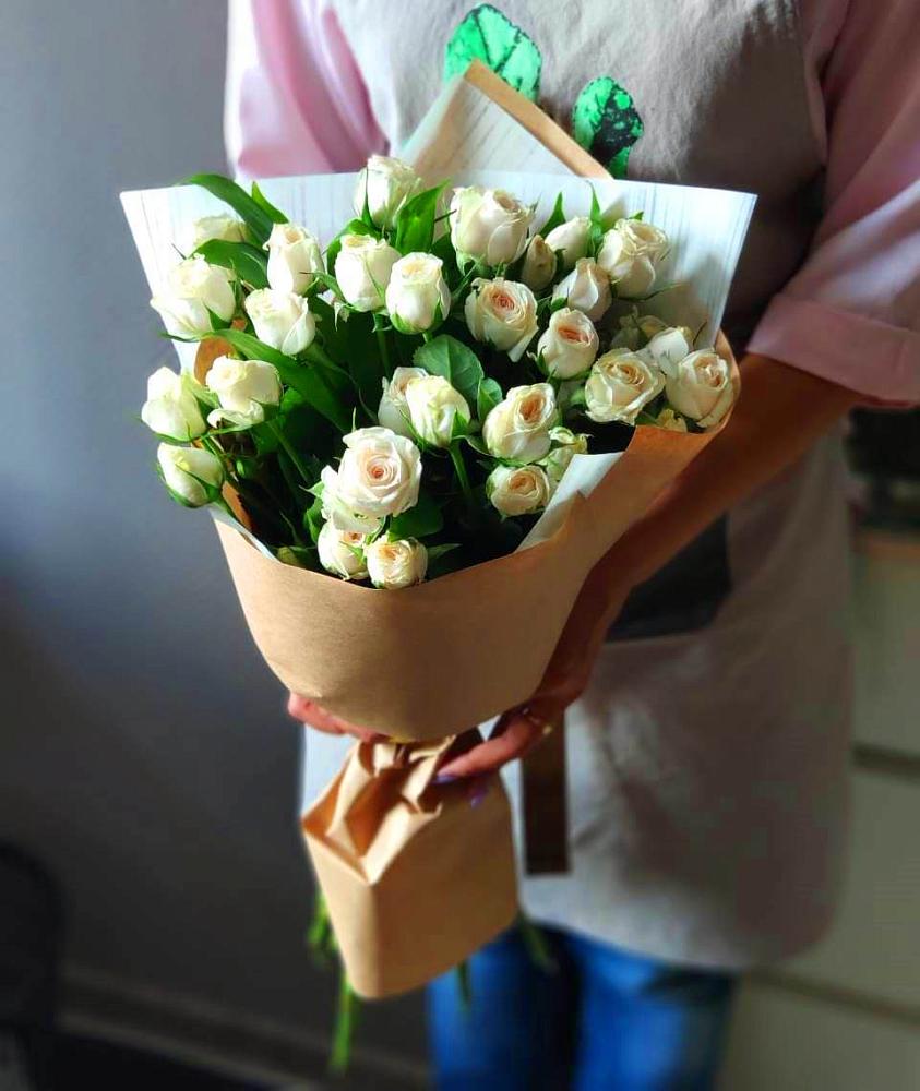 Букет цветов из: Розы в Никологоры