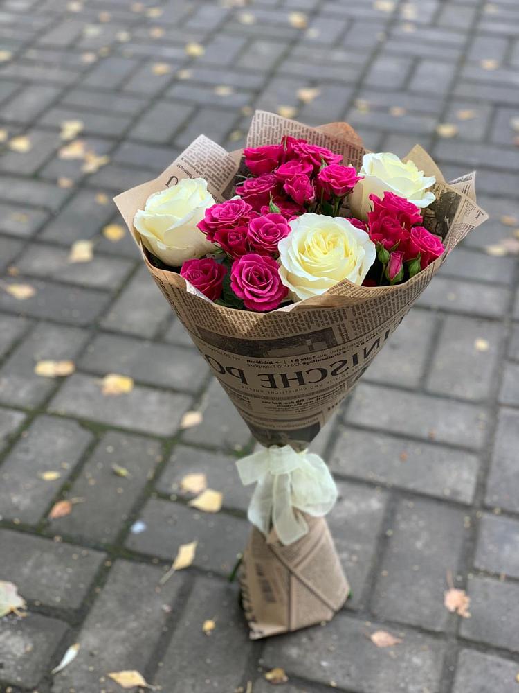 Букет цветов из: Розы в Никологоры