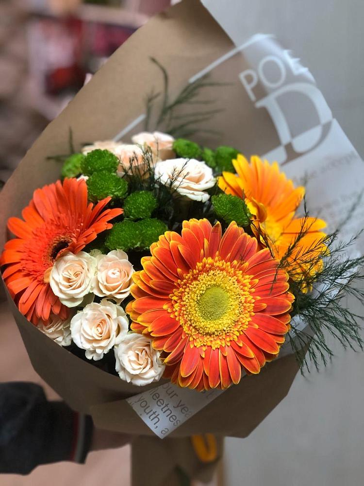 Букет цветов из: Герберы, Хризантемы и Розы в Никологоры